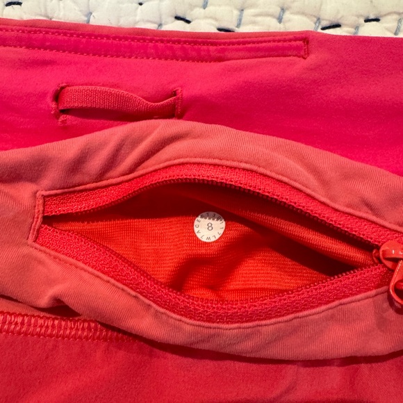 Lulu lemon speed shorts - Picture 3 of 3